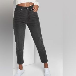 Wild Fable super-high rise mom taper jeans size 00/24 waist